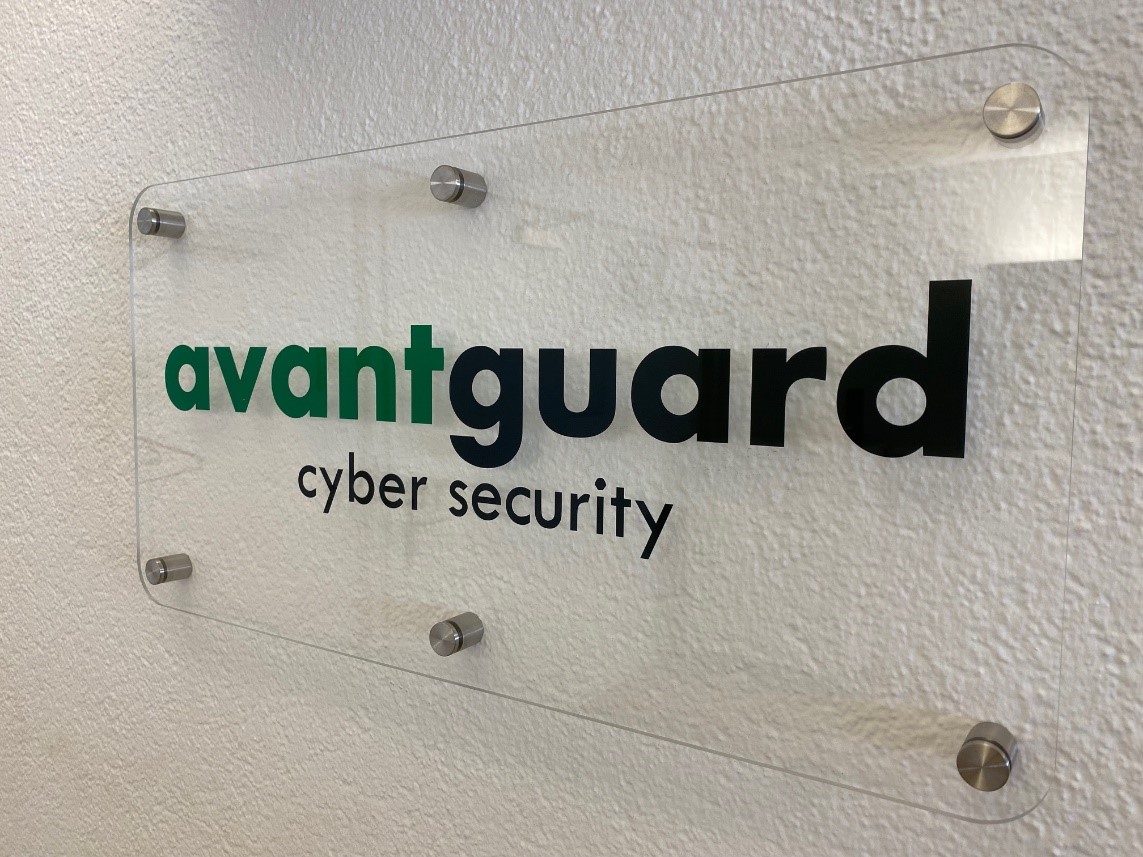 avantguard Logo Wand